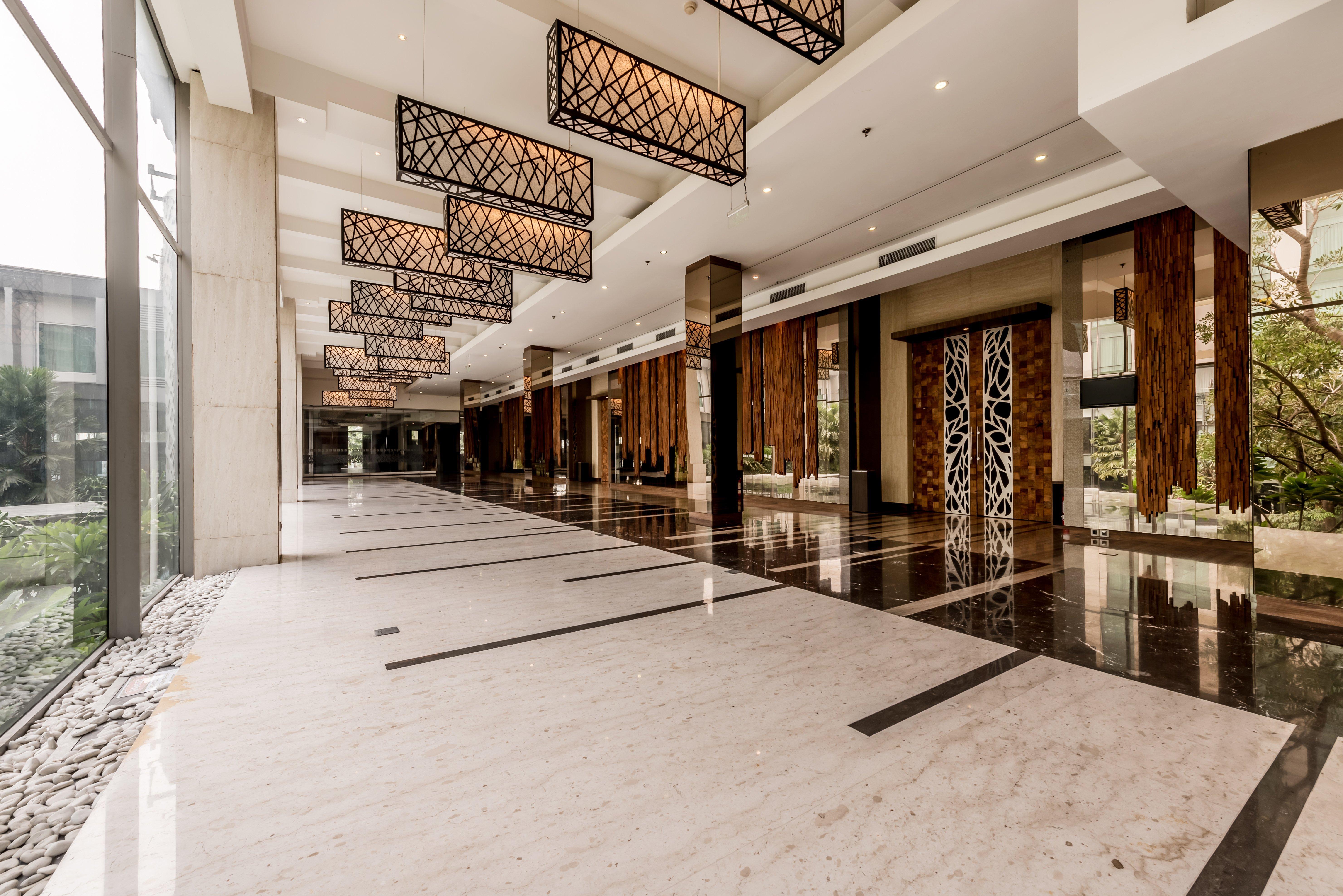 Holiday Inn Cikarang Jababeka By Ihg Екстериор снимка