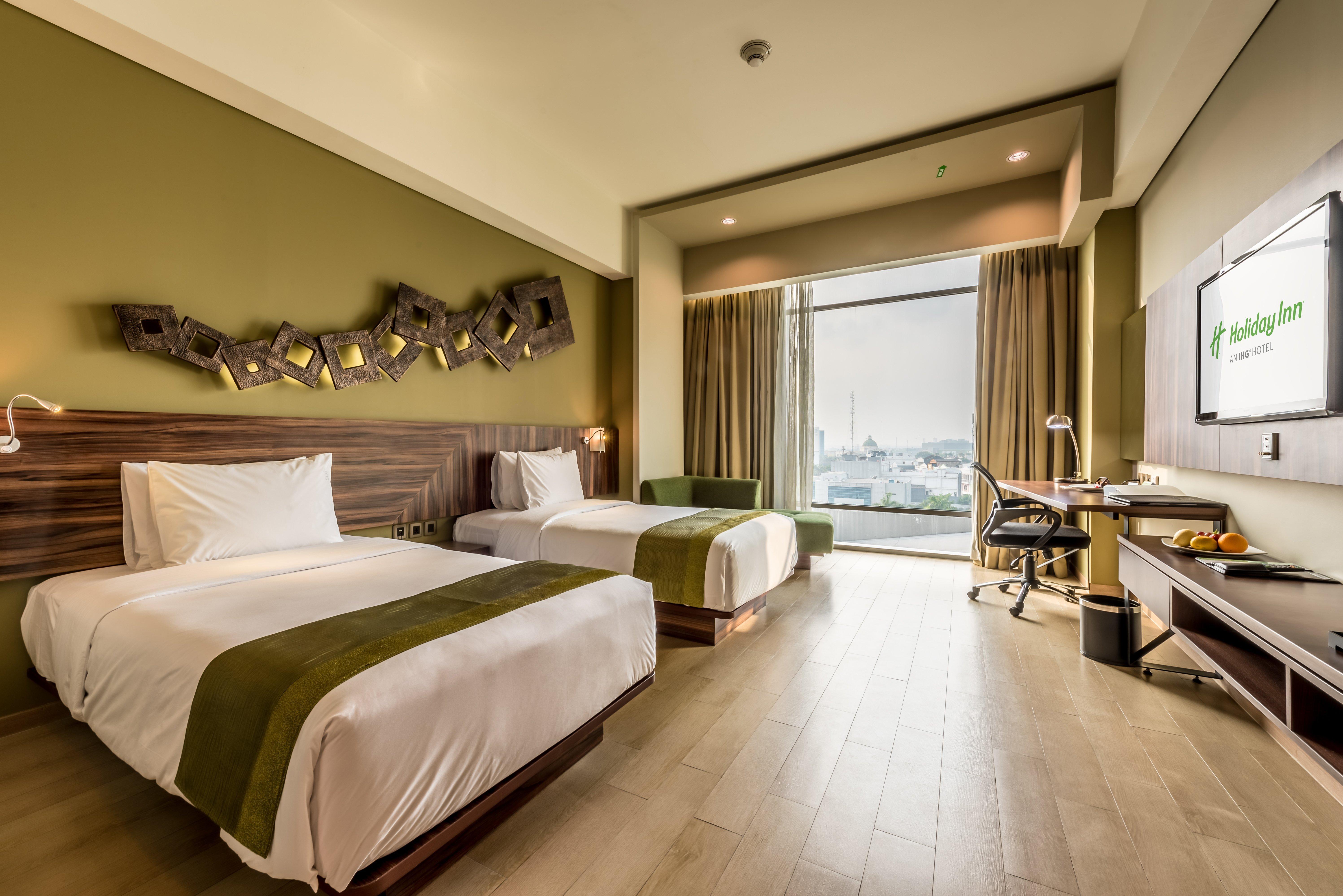 Holiday Inn Cikarang Jababeka By Ihg Екстериор снимка